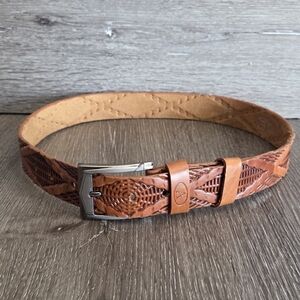 Valencia Brown Leather Belt Embossed Tooled Basket Weave/Aztec-Style Pattern 28